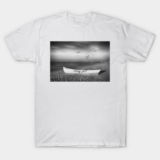 A Beach Scene In Black And White T-Shirt